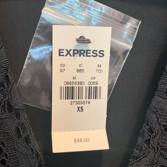 NWT express lace top - Picture 2 of 2